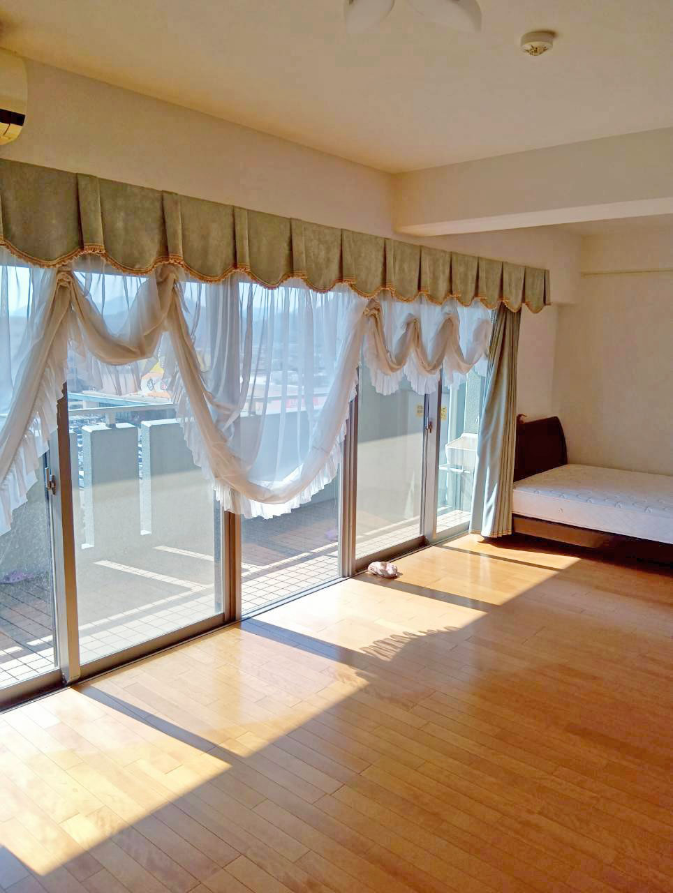 ウィスティリア函南 中古マンション EM06073